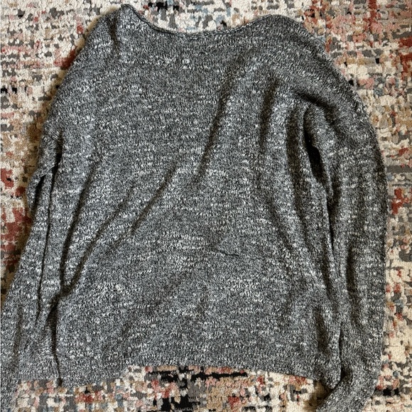 Hollister Gray Geometric Women's Sweater - Picture 4 of 4